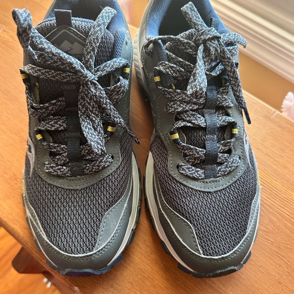 Saucony Blue and Gray Women's Sneakers